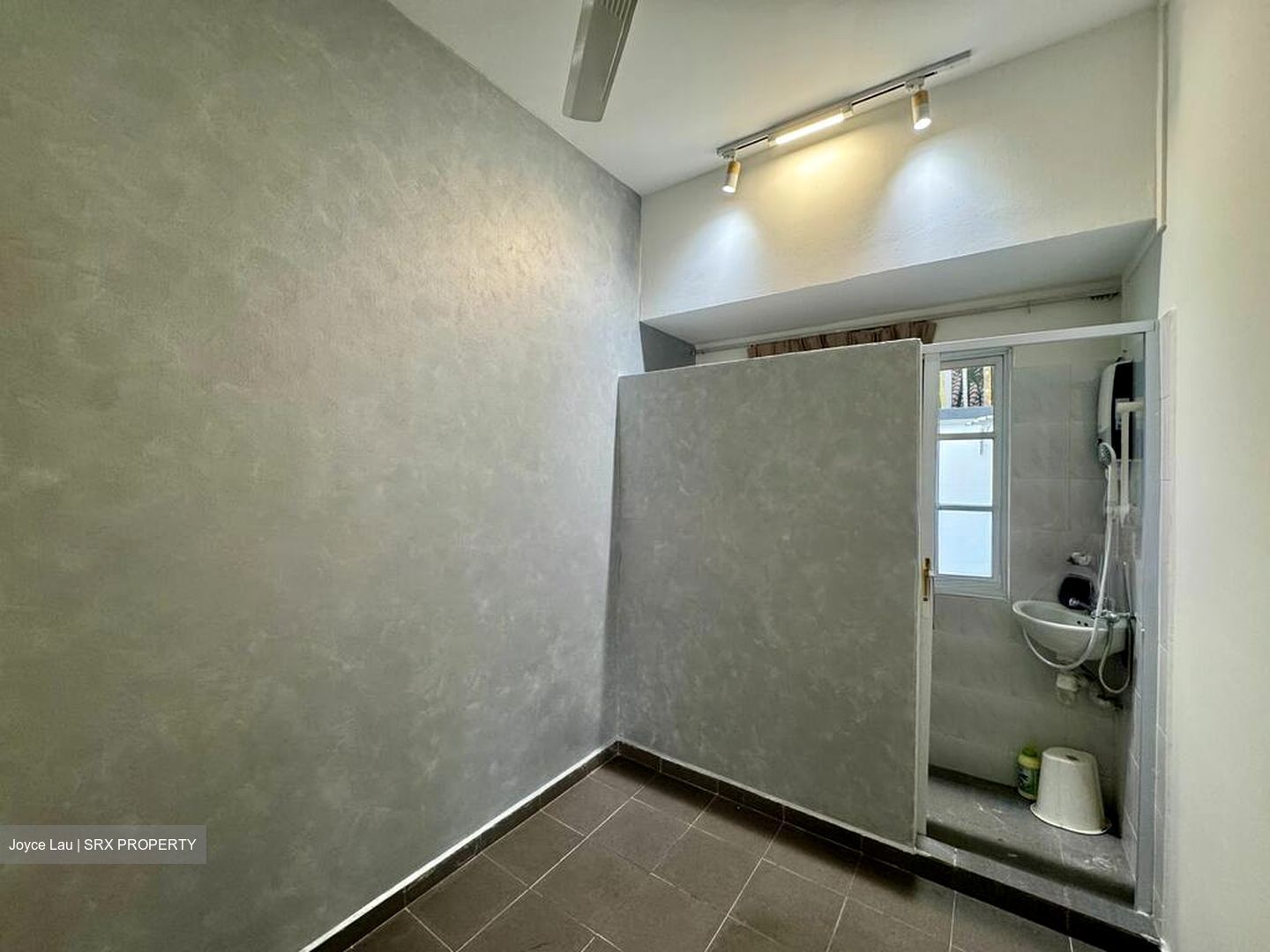 Holland Grove Road (D10), Detached #496447431